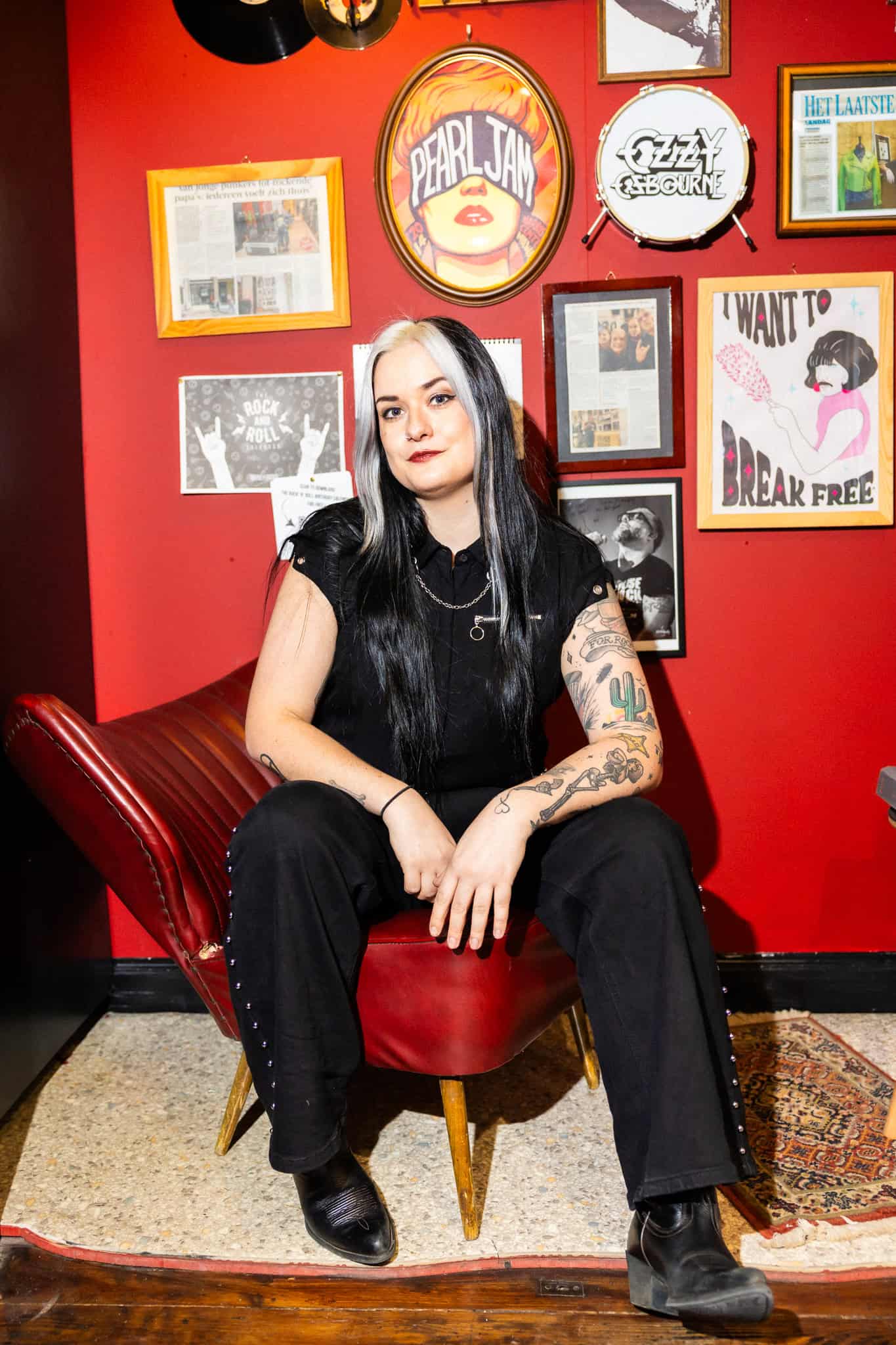 Britt - House of Bones